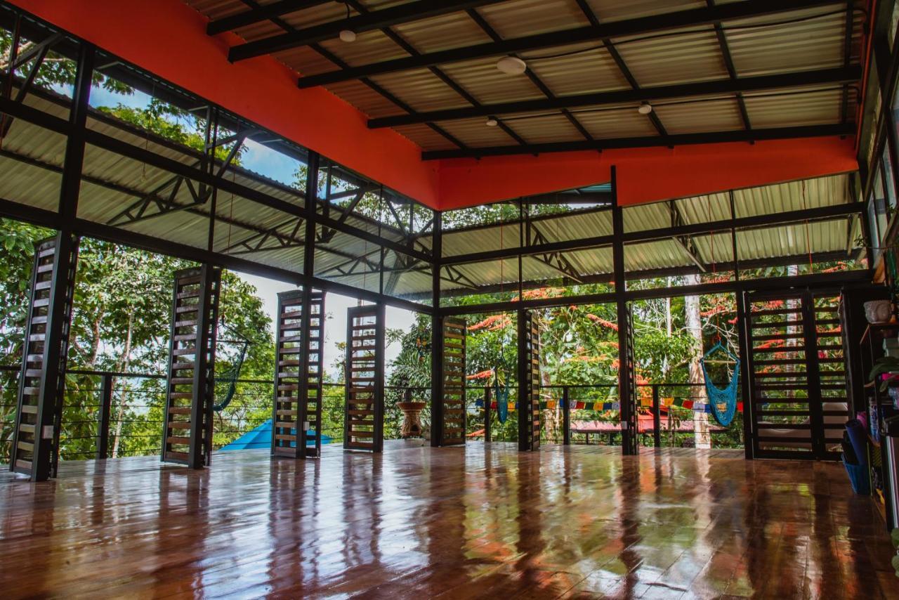 Selva Madre Eco-Sanctuary Aparthotel Cahuita Exterior photo