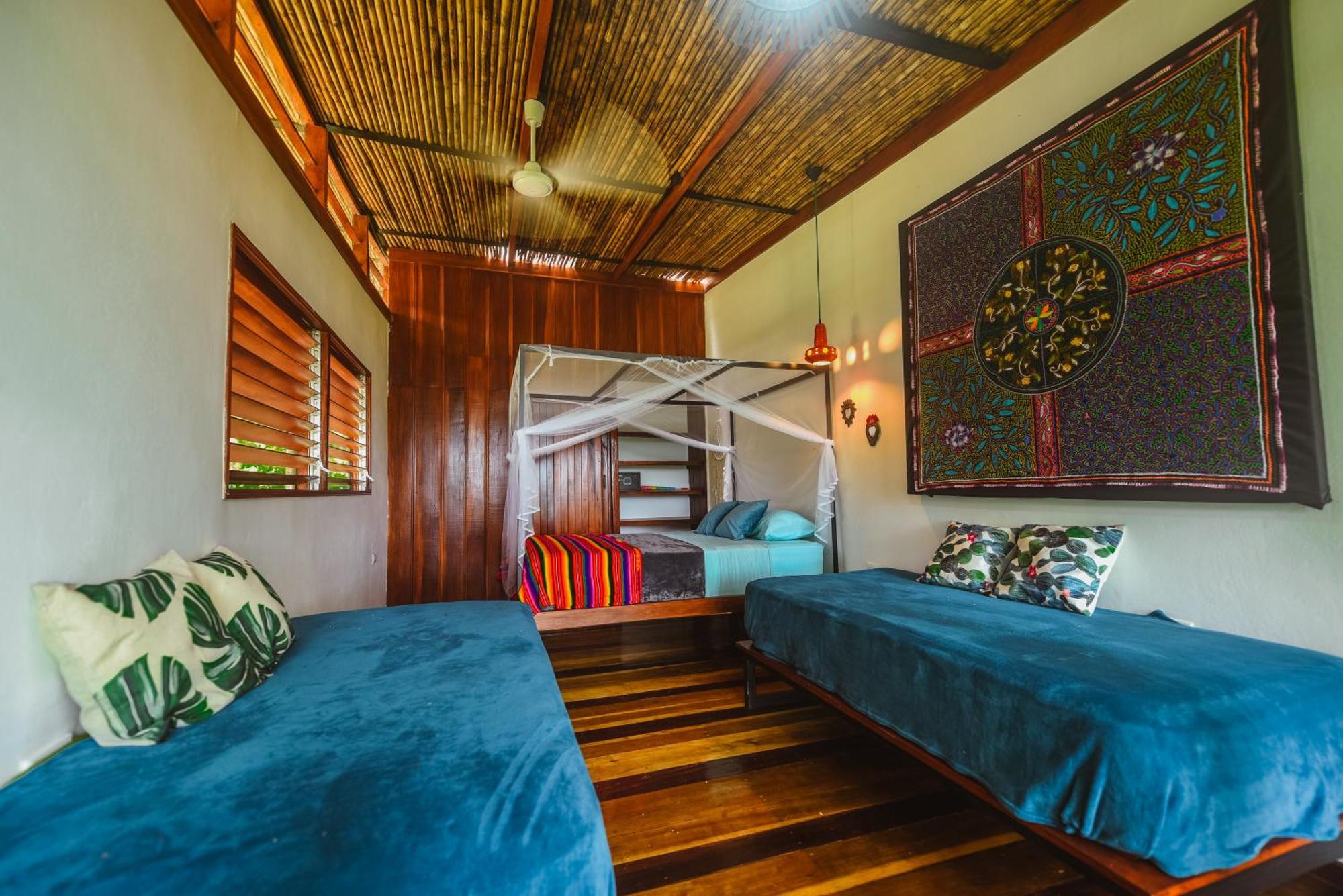 Selva Madre Eco-Sanctuary Aparthotel Cahuita Exterior photo