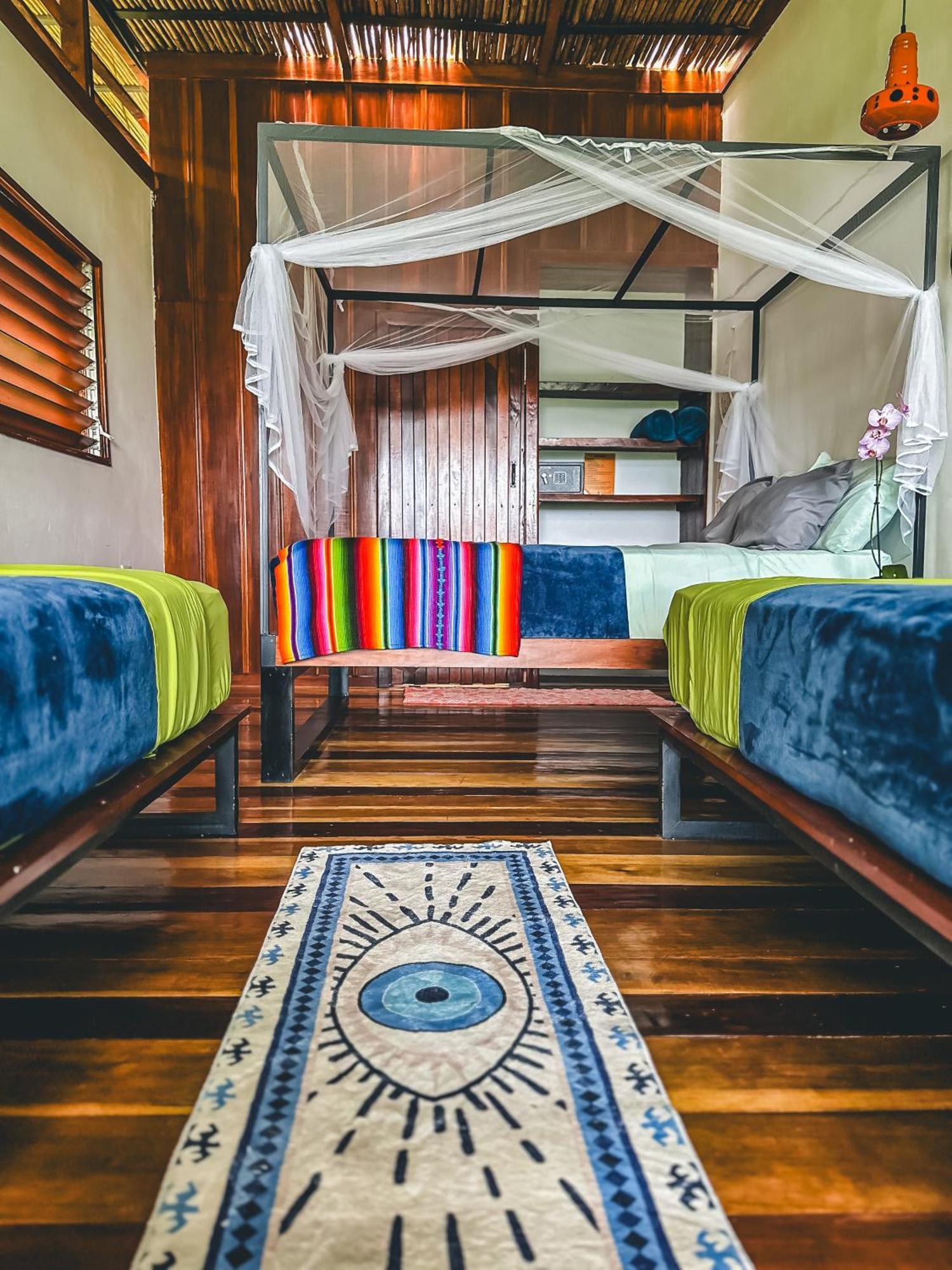 Selva Madre Eco-Sanctuary Aparthotel Cahuita Exterior photo